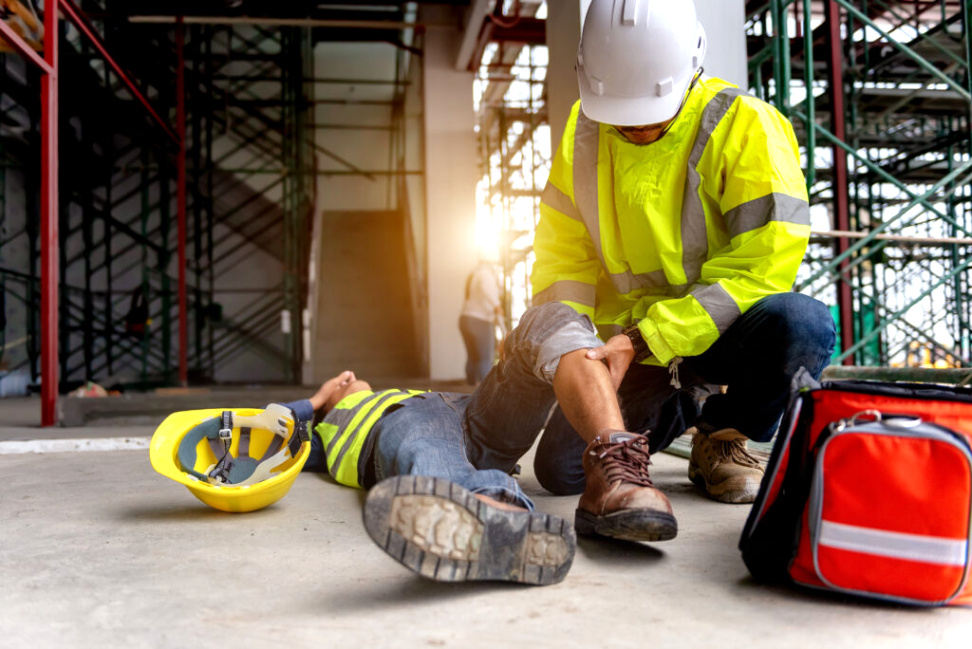 how can construction site injury lawyers help you