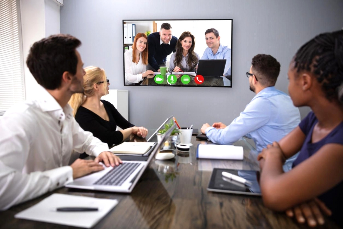 top 5 video conferencing services to use with remote employees
