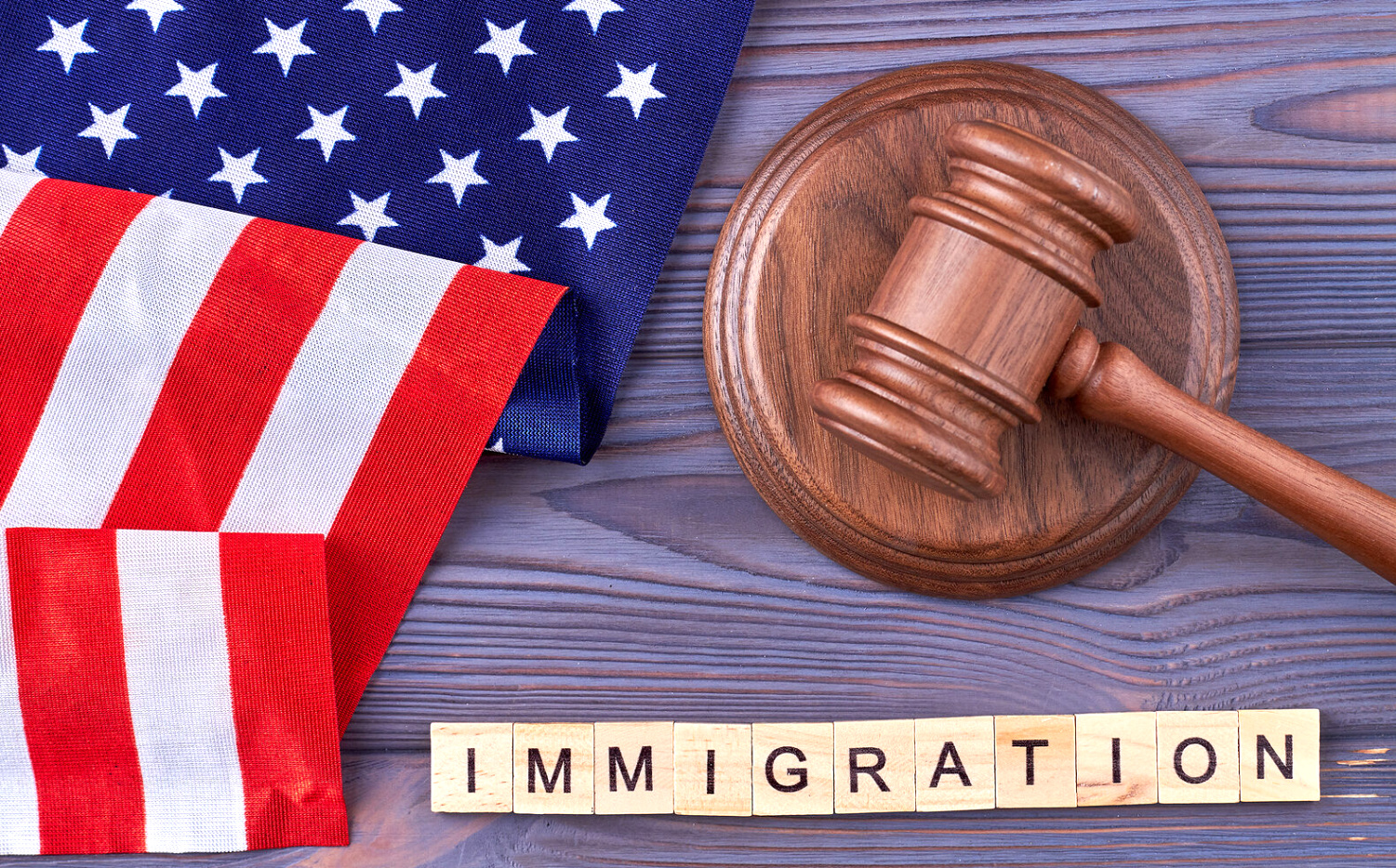 situations when it is best to contact an immigration lawyer